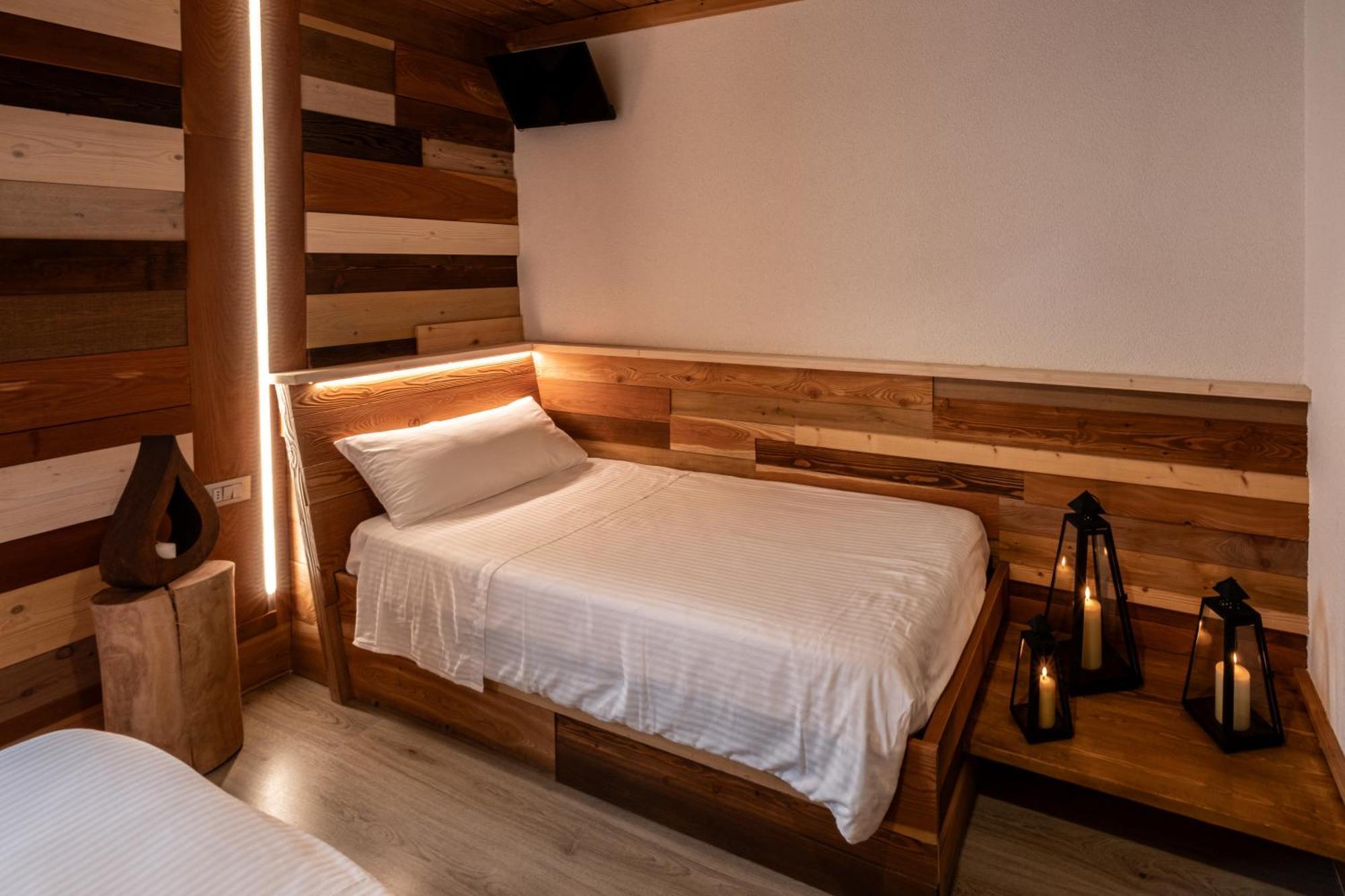 Hotel Garni Zanella Фучино Экстерьер фото