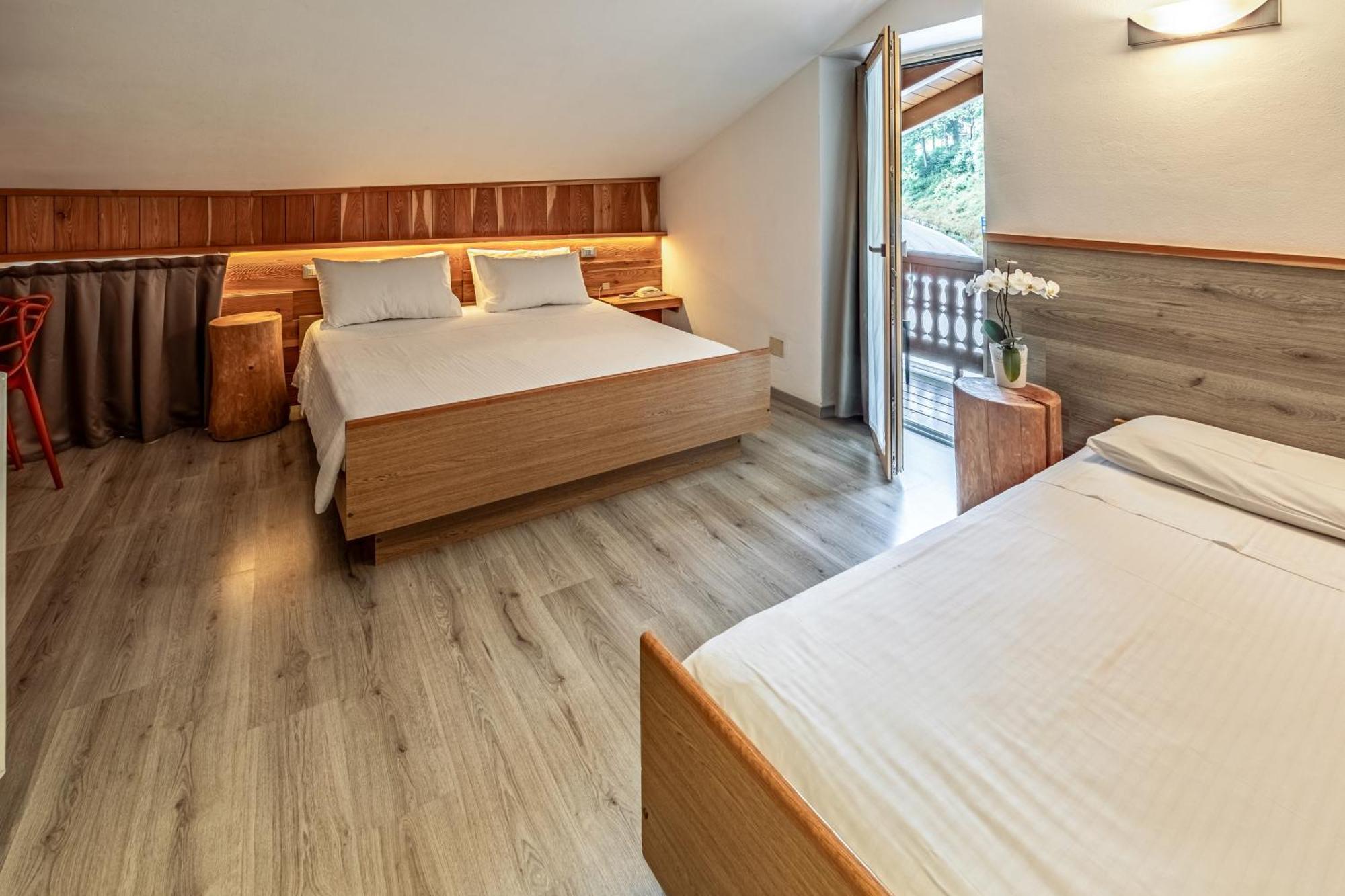 Hotel Garni Zanella Фучино Экстерьер фото