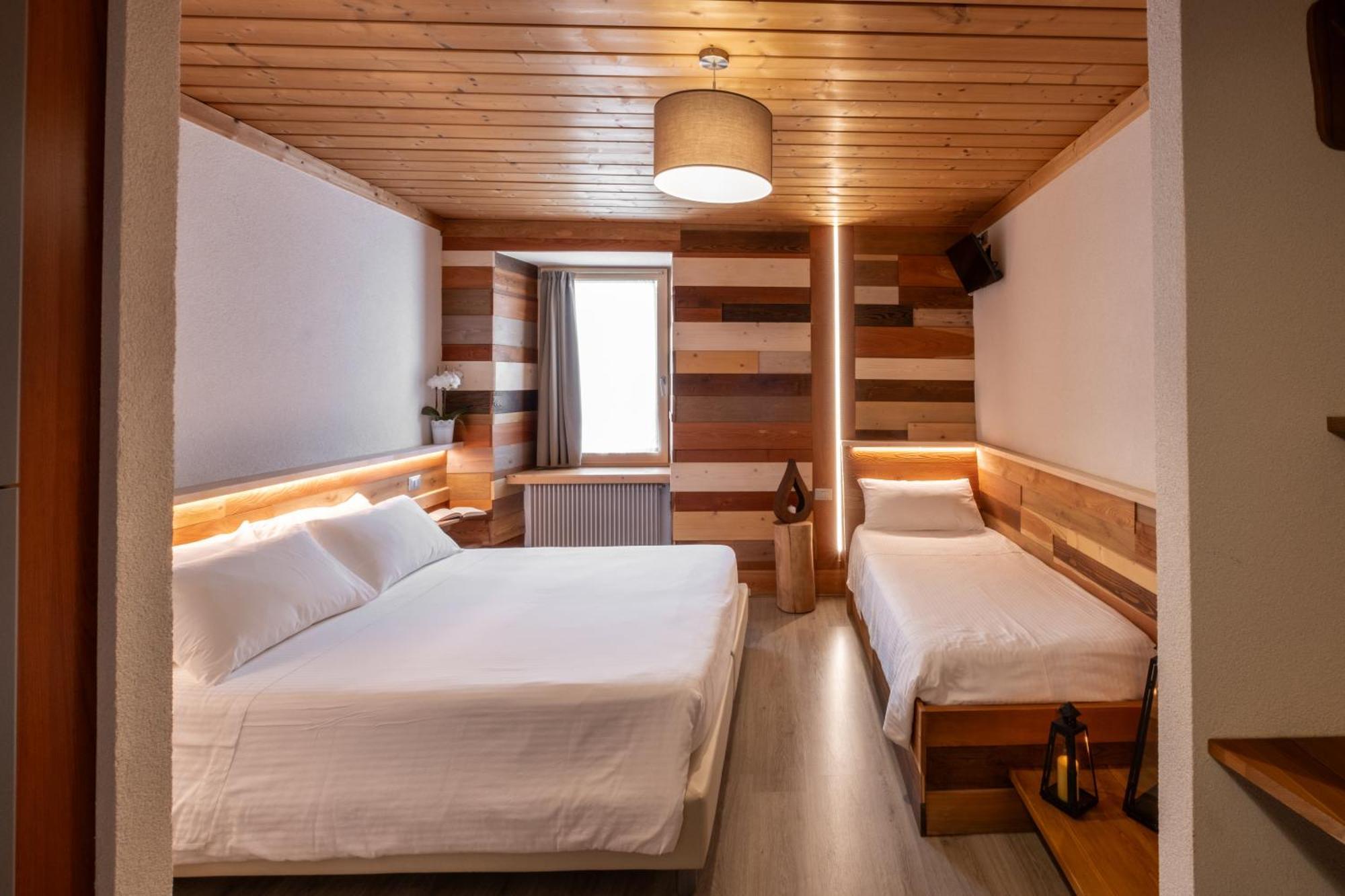 Hotel Garni Zanella Фучино Экстерьер фото